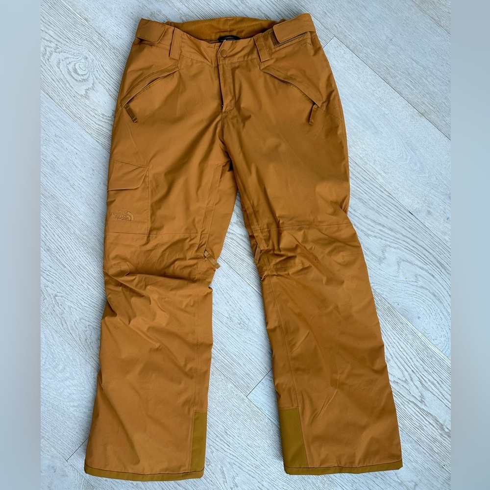 The North Face WOMEN'S FREEDOM INSULATED PANTS - Large. New without tags.